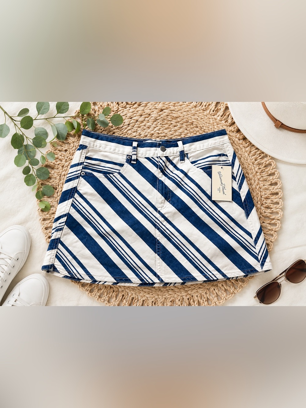 NWT Universal Thread Blue White Stripe A-Line Mini Skirt Size 8